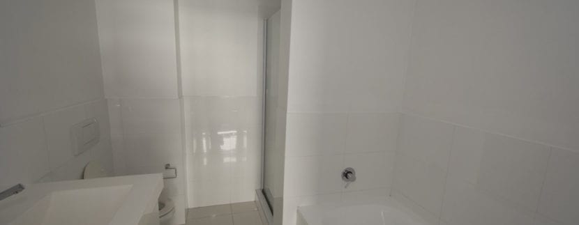 6000 bathroom