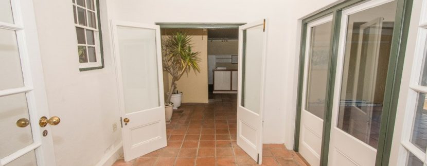 1829794_COURTYARD_10
