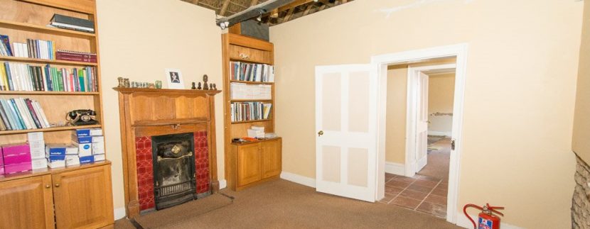 1829794_OFFICE_7