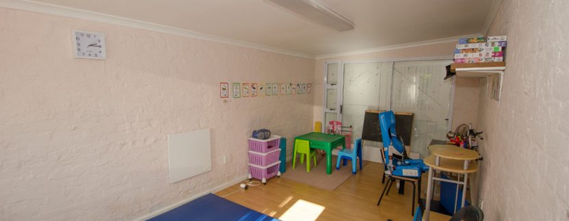 BEDROOM OPTIONAL GARAGE