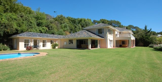DSC_2298.house & garden