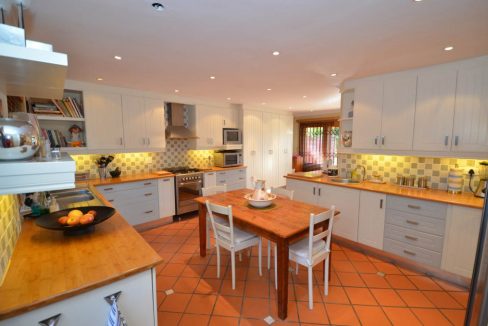 KITCHEN-1024x678