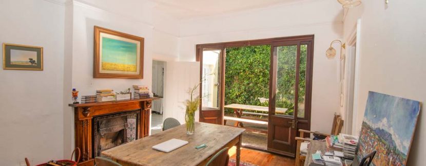 dining troom to patio