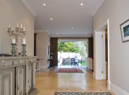 hall DSC_0060