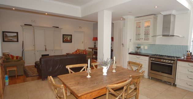 kitchen to family room DSC_2992