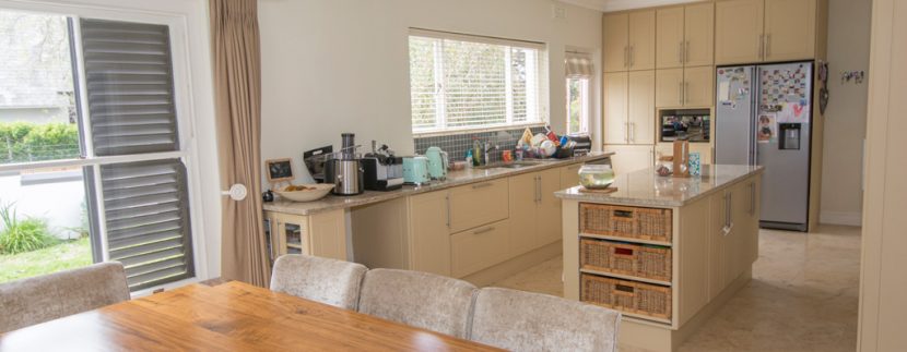 Dining ro kitchen 1318