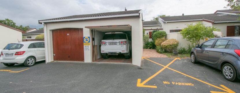 Garage and visitor's parking 5990