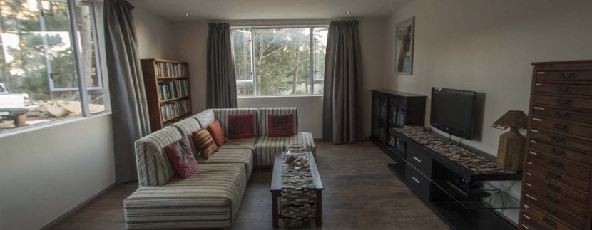 TV ROOM BEST WARM