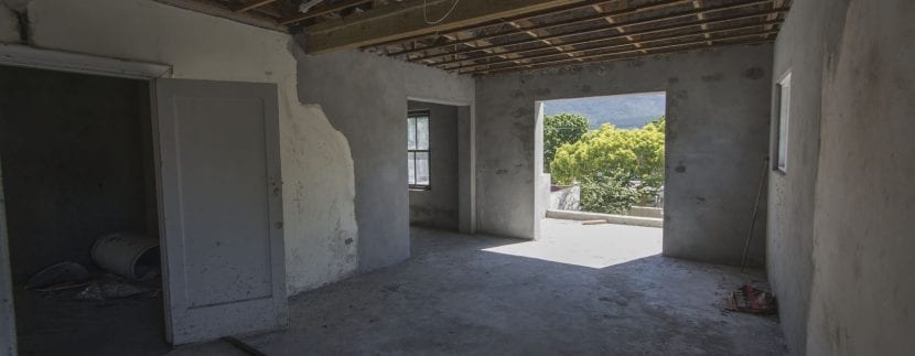 Master bedroom to balcony