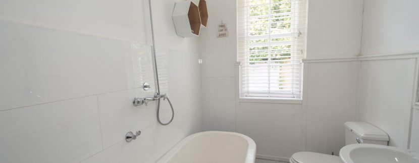 N bathroom