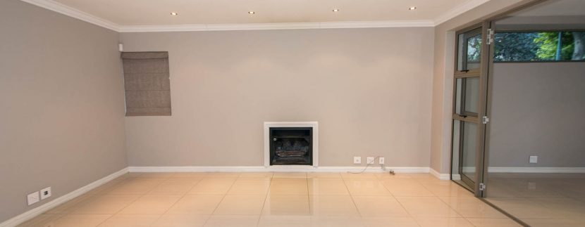 c LIVING ROOM