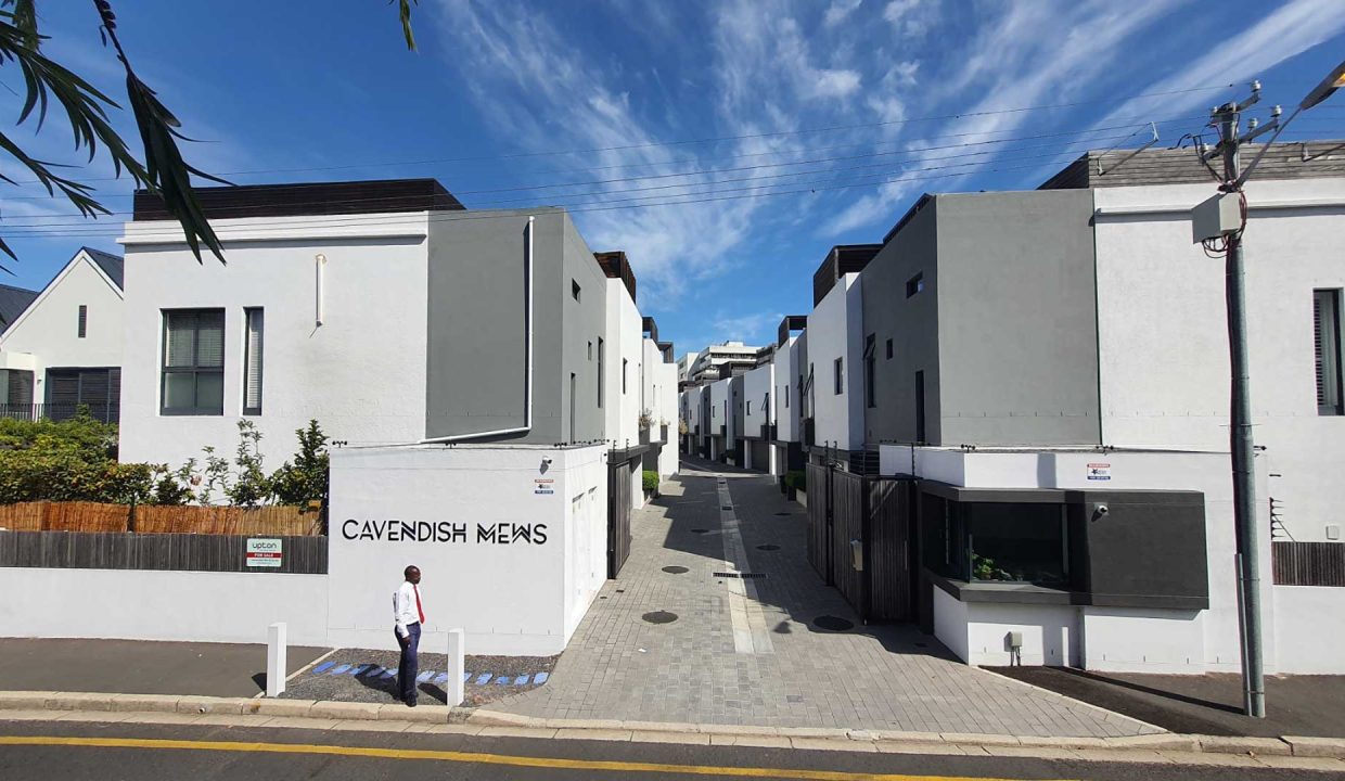 CAV-MEWS-FACADE